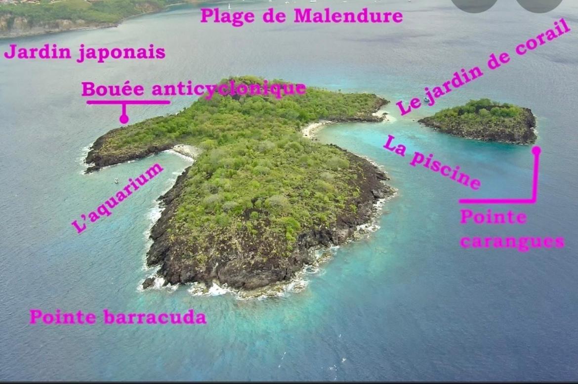 Gite Ti Papiyon Bouillante Esterno foto