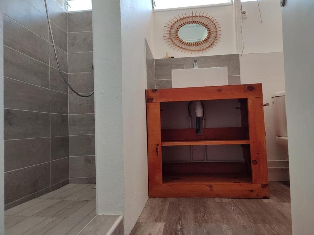 Gite Ti Papiyon Bouillante Esterno foto